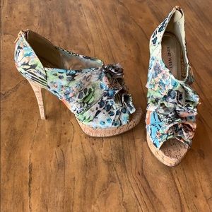 Nine West floral/ leopard print heels